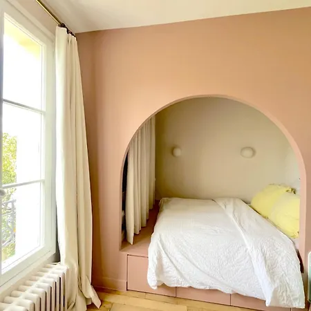 Vakantiehuis Architect's House, Air-conditioned, 5 Bedrooms, Garden
