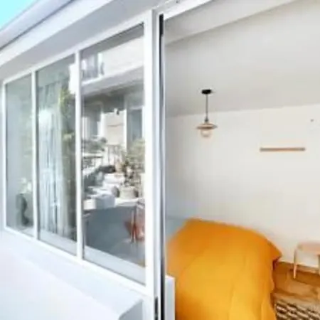 Architect's House, Air-conditioned, 5 Bedrooms, Garden