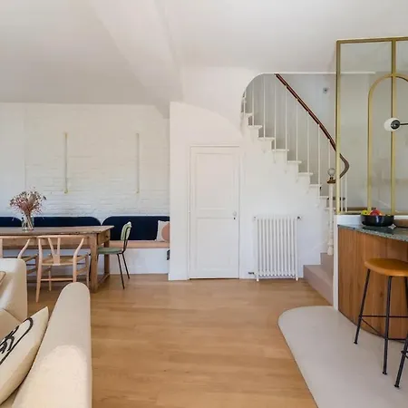 Сasa de vacaciones Architect's House, Air-conditioned, 5 Bedrooms, Garden París