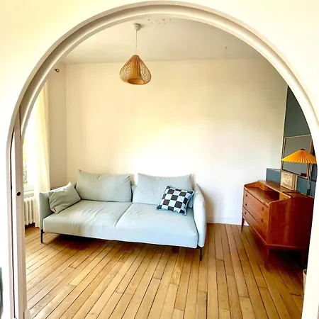 Vakantiehuis Architect's House, Air-conditioned, 5 Bedrooms, Garden